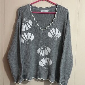 MISSLOOK Charcoal V-Neck Sweater with Ivory Details